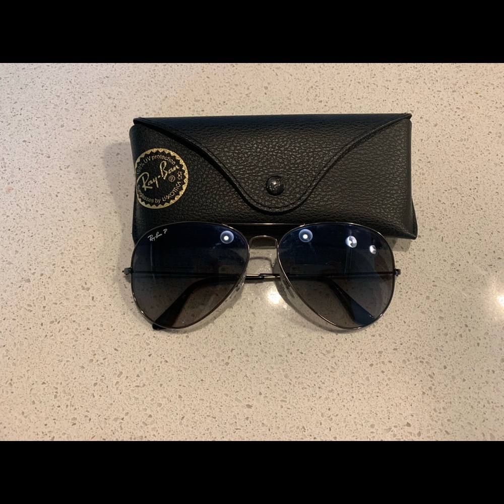 Polarized Raybans - perfect condition